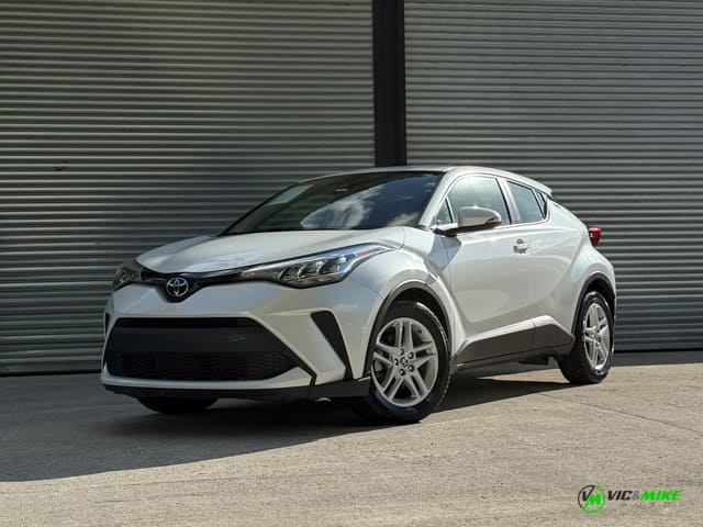 2022 Toyota C-HR XLE 4dr SUV (2.0L 4cyl CVT)