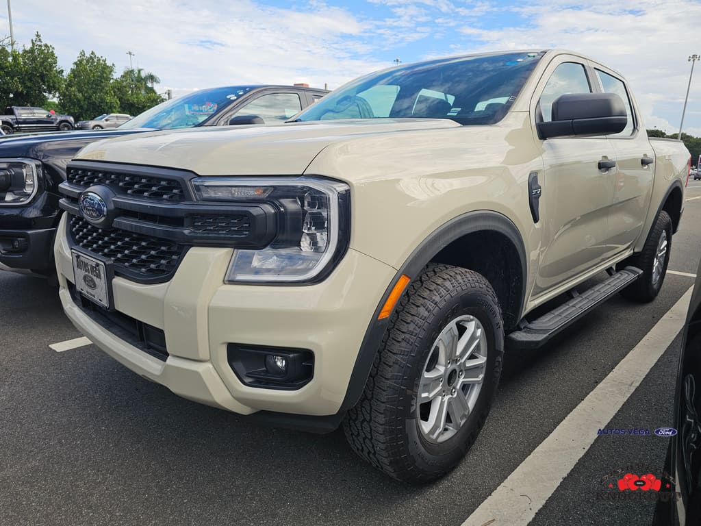 2025 Ford Ranger XL's photo