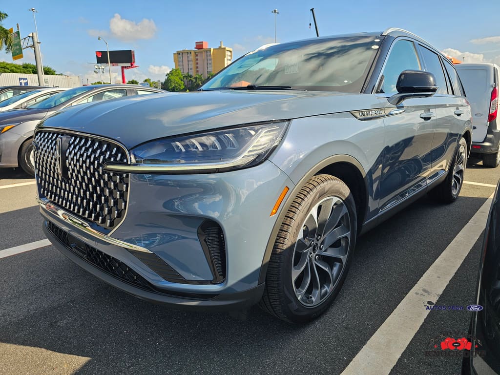 2025 Lincoln Aviator Premiere's photo