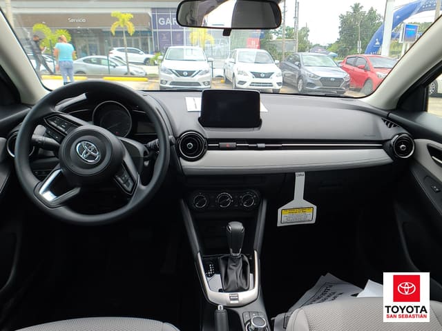 Toyota Yaris Sedan L 2020