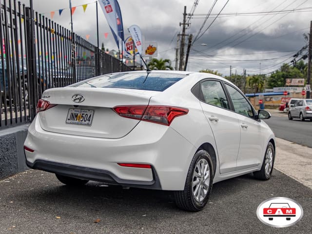 Hyundai Accent SE 2021