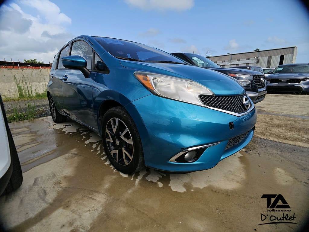 2016 Nissan Versa Note's photo