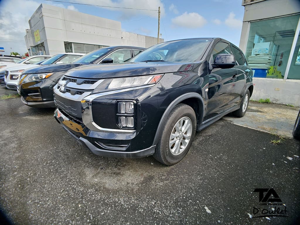 2021 Mitsubishi Outlander Sport ES's photo