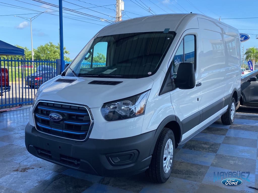 2023 Ford E-Transit BEV 350 Med Roof 148 WB's photo