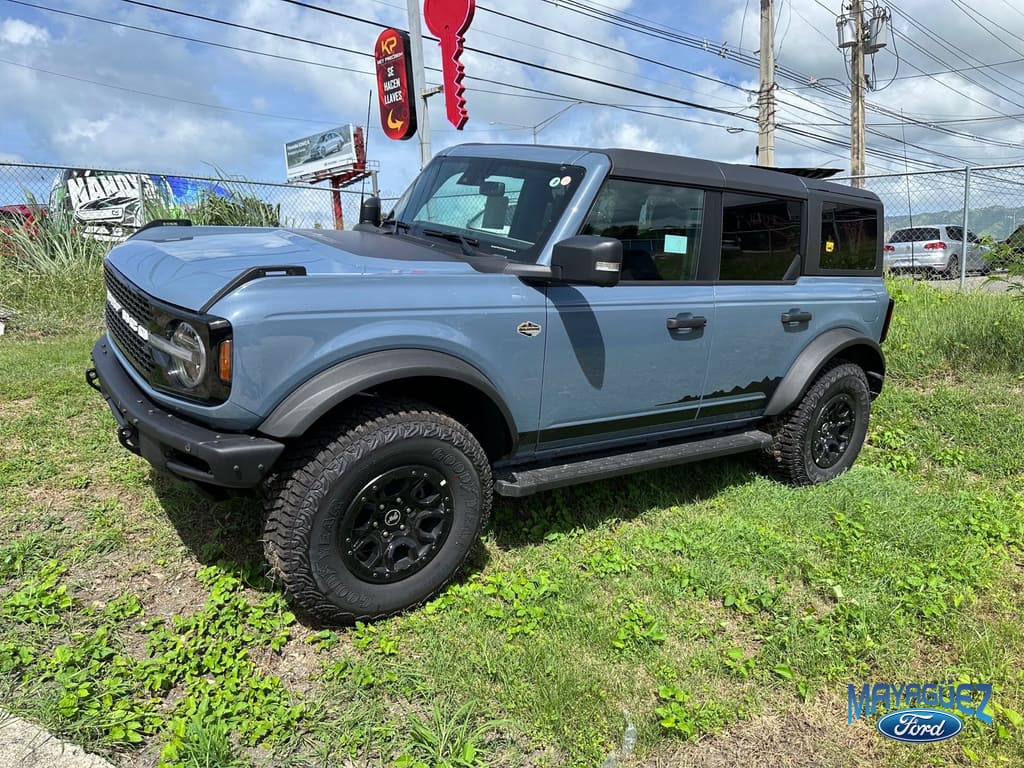 2023 Ford Bronco Base Advanced 4x4's photo