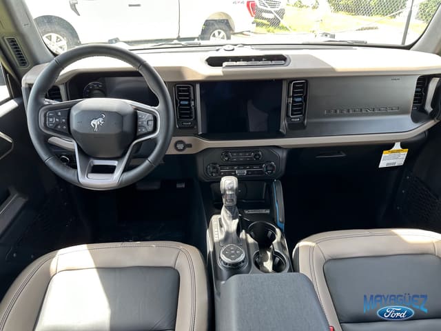 Ford Bronco Base 2023