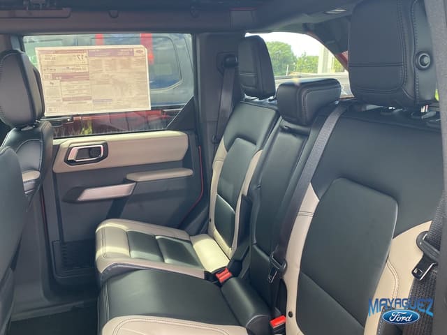 Ford Bronco Base 2023