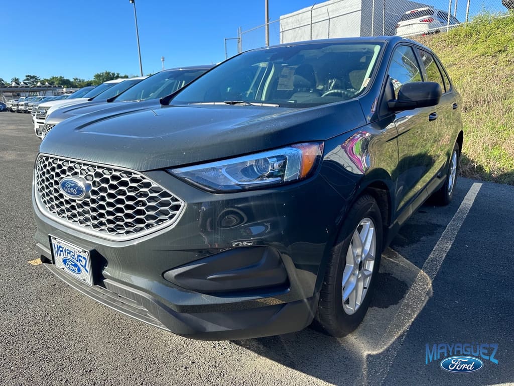 2023 Ford Edge