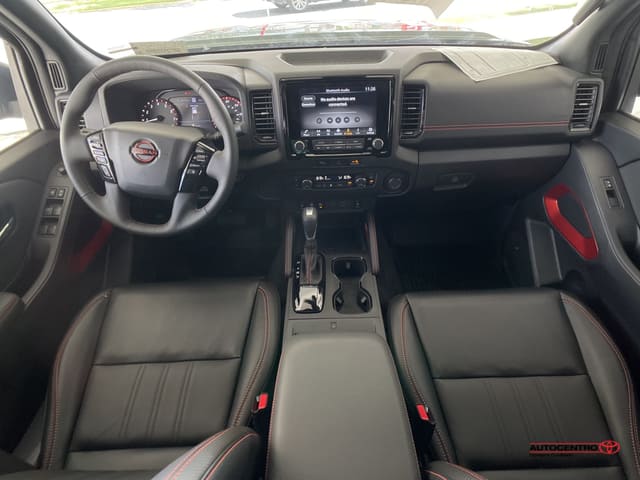 Toyota Crown 16 image