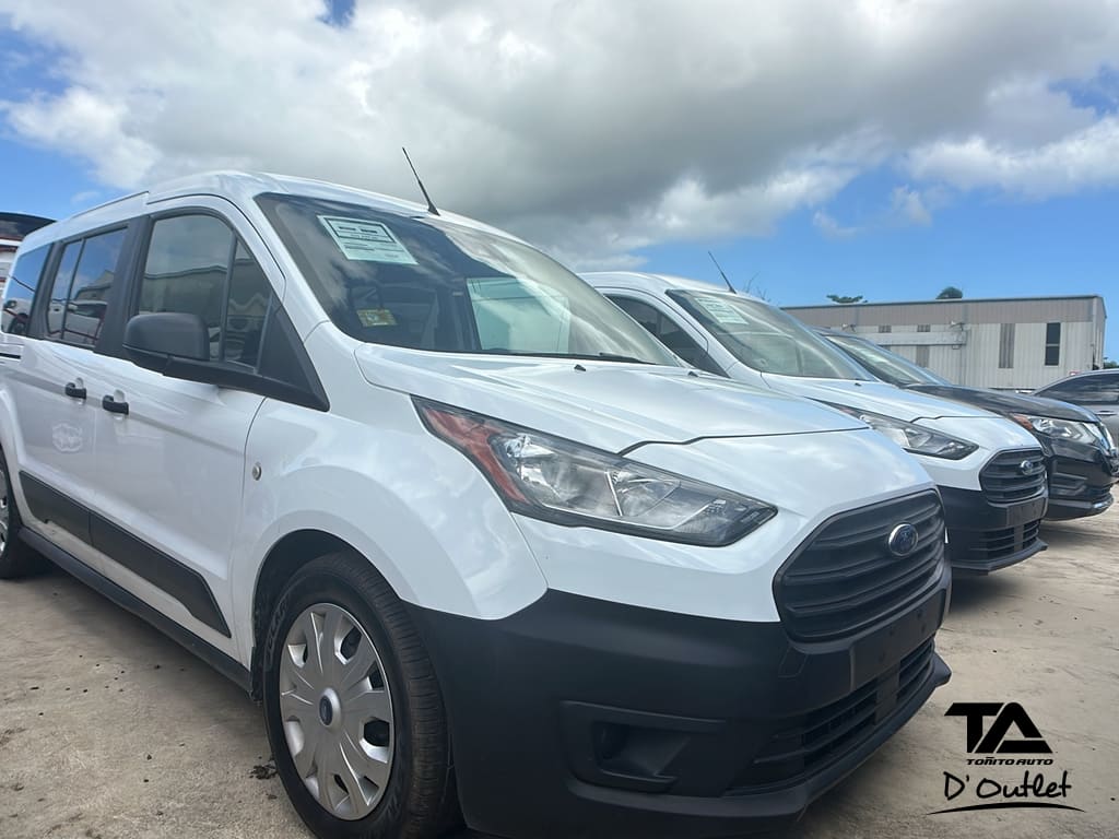 2022 Ford Transit Connect XL's photo