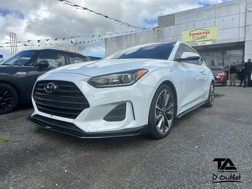 2019 Hyundai Veloster's photo