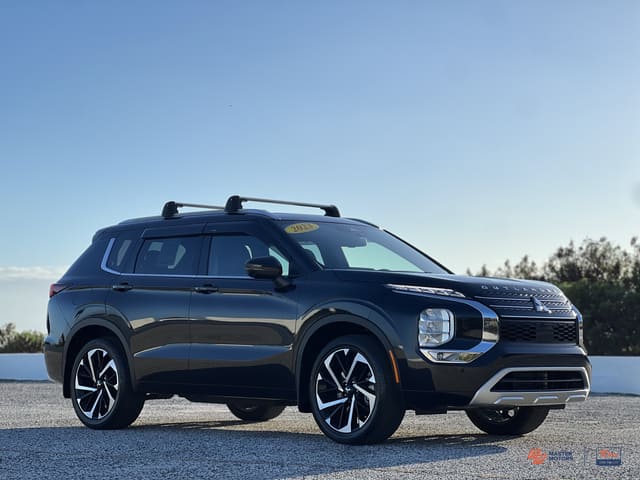 2023 Mitsubishi Outlander