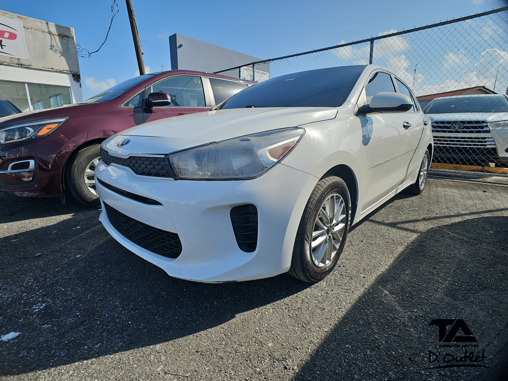 2019 Kia Rio S AT's photo