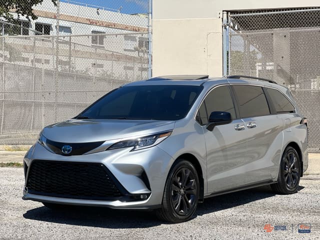 2023 Toyota Sienna