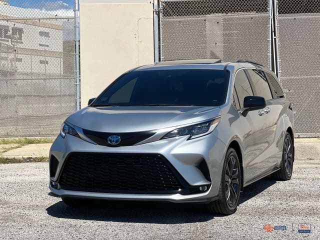 2023 Toyota Sienna