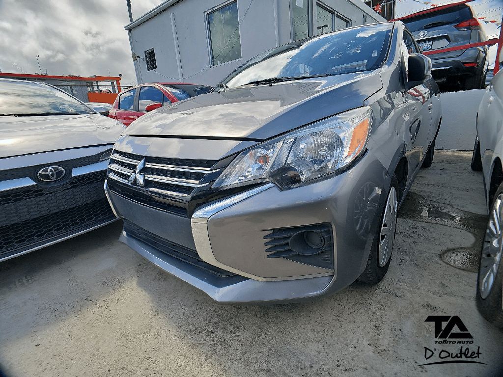 2021 Mitsubishi Mirage G4's photo