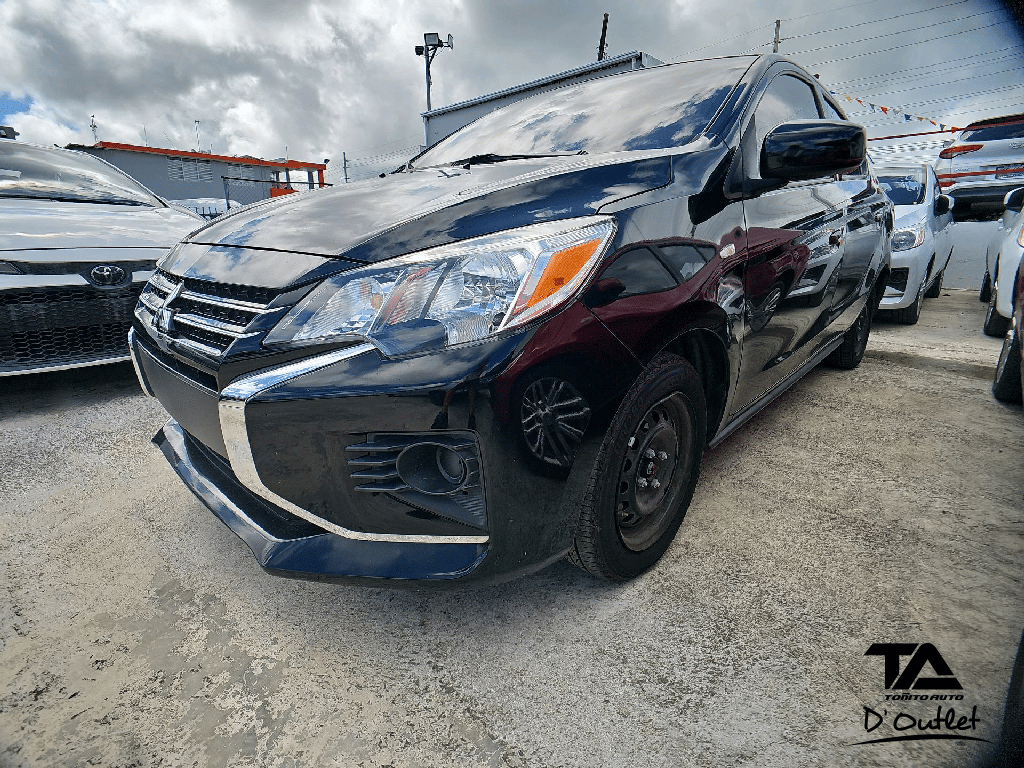 2021 Mitsubishi Mirage G4's photo