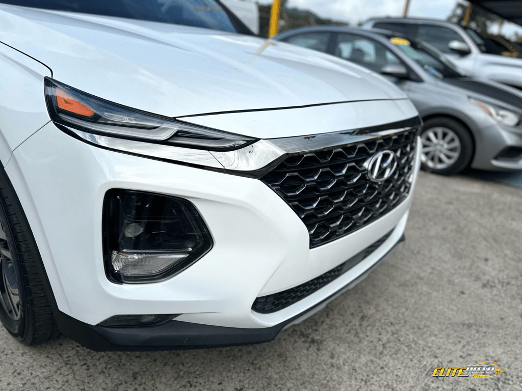 2020 Hyundai Santa Fe Limited - Photo 3
