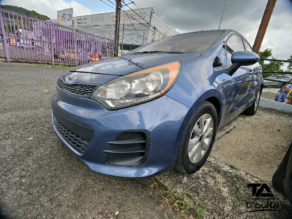 2017 Kia Rio 5-Door LX's photo