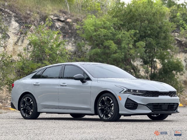 2022 Kia K5