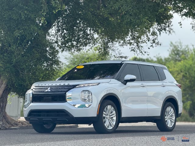 2023 Mitsubishi Outlander