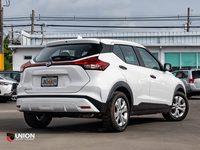 2021 Nissan Kicks S