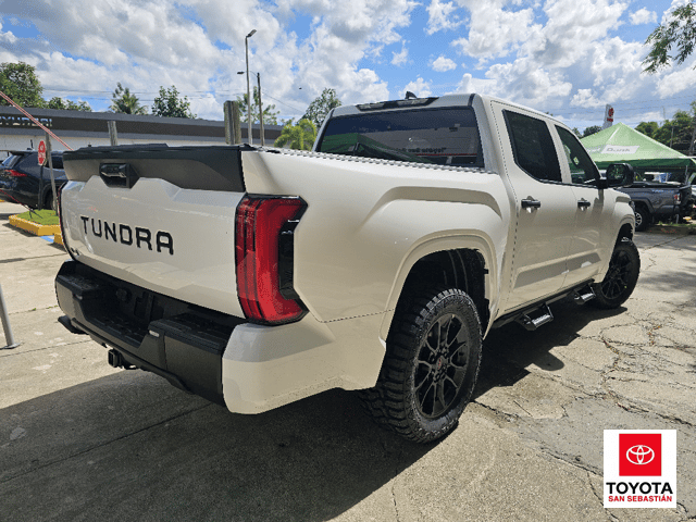 Toyota Tundra 4WD SR 2025