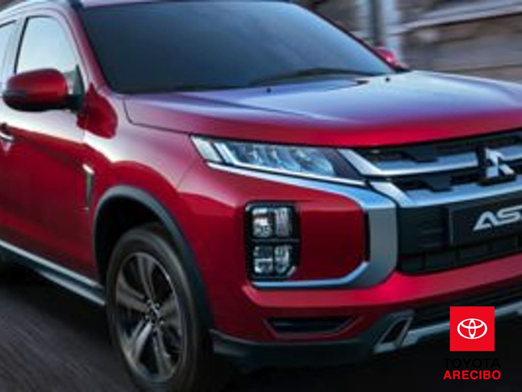 2023 Mitsubishi Outlander Sport ES's photo