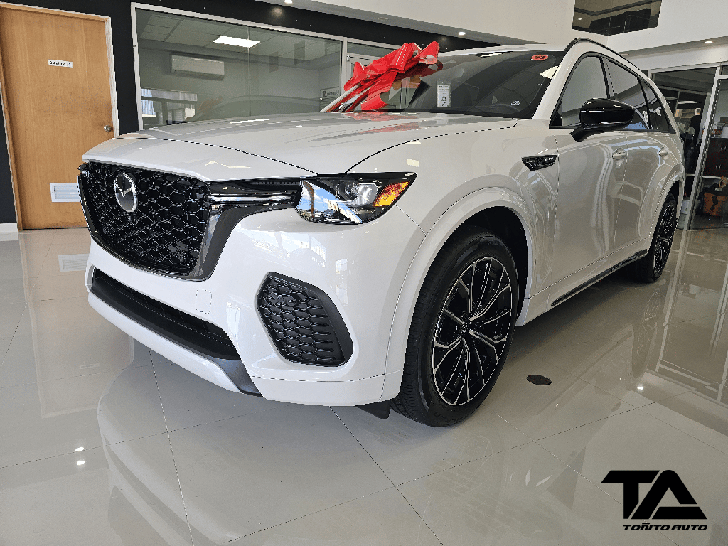 2025 Mazda CX-70 Premium Package's photo