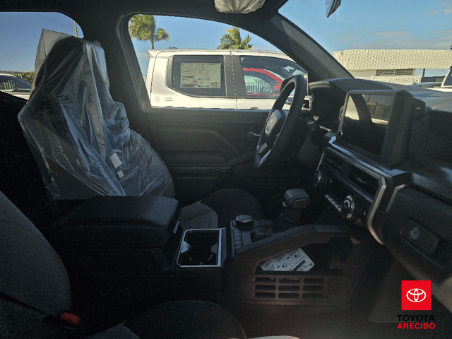 Toyota Tacoma 2WD SR5 2025