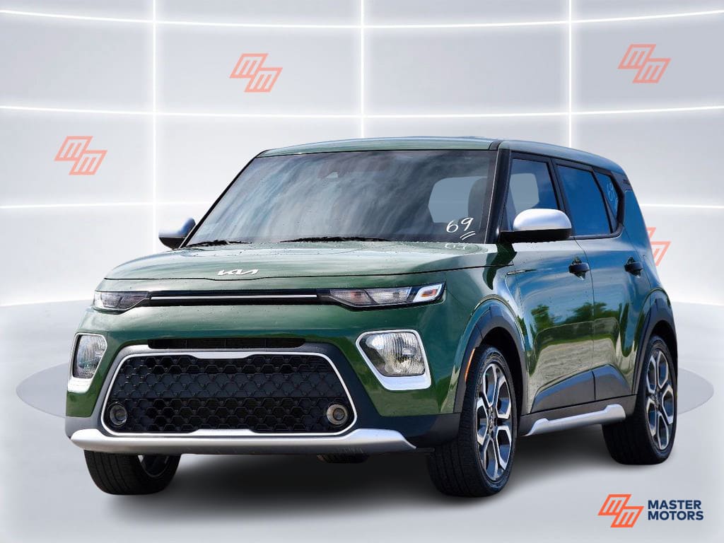 2022 Kia Soul 2.0L X-Line IVT's photo
