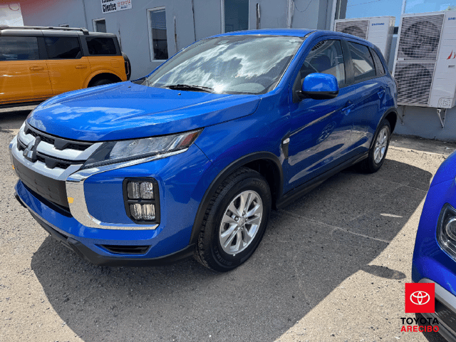 Mitsubishi Outlander Sport ES 2023