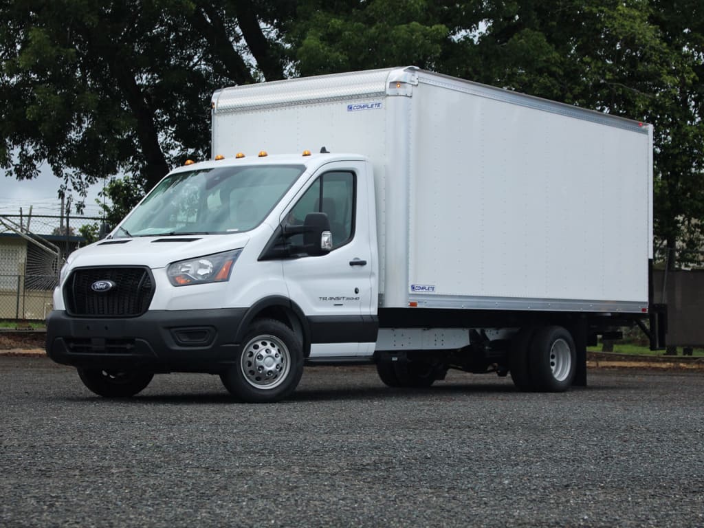 2024 Ford Transit Chassis Cab Base's photo