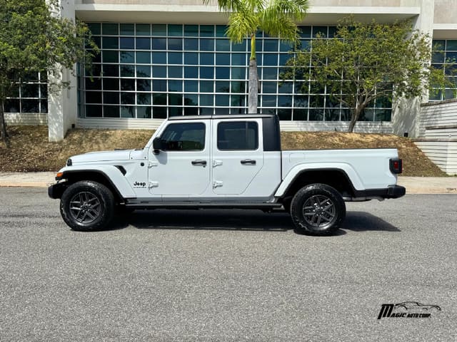 Jeep Gladiator Sport 2024