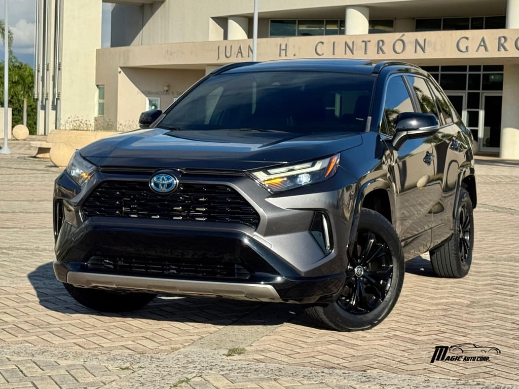 2022 Toyota RAV4 XSE