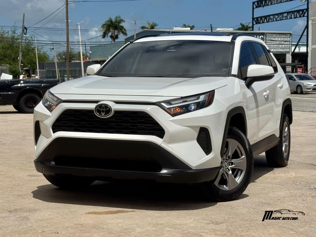 2023 Toyota RAV4's photo