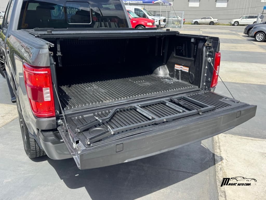 Vehicle
