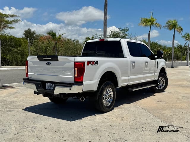 Ford F-350 Lariat 2021