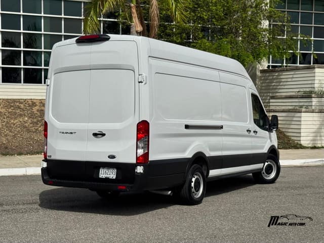 Ford Transit 350 2023