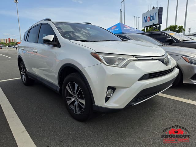 2018 Toyota RAV4 XLE