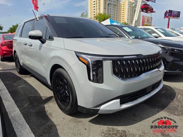 2025 Kia Carnival LX
