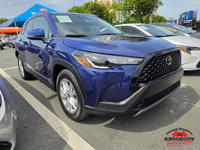 2024 Toyota Corolla Cross LE