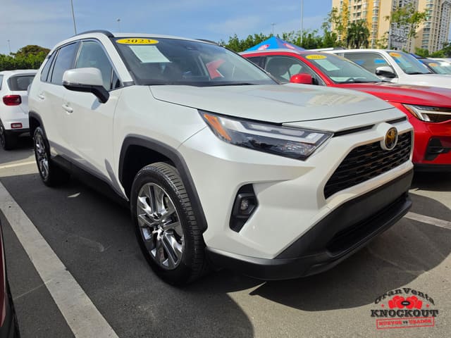 2023 Toyota RAV4 XLE Premium