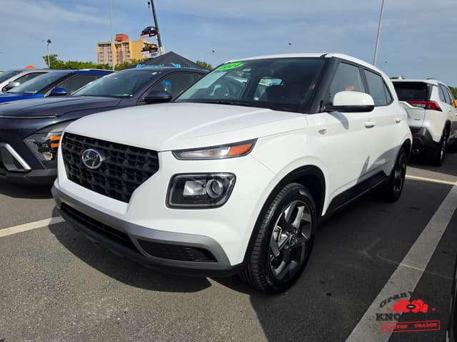 2024 Hyundai Venue SE