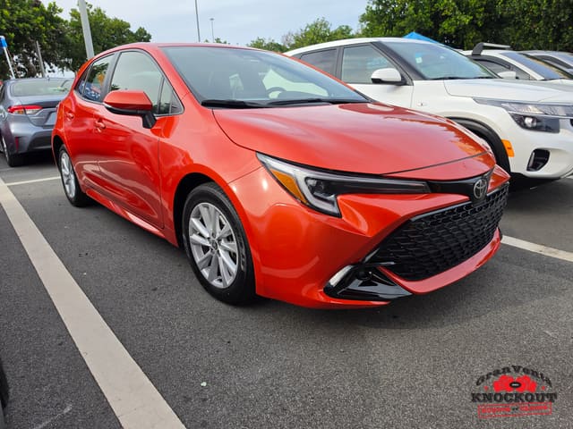 2024 Toyota Corolla Hatchback SE