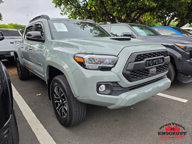 2022 Toyota Tacoma 2WD SR5