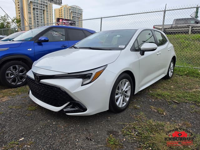 2024 Toyota Corolla Hatchback SE