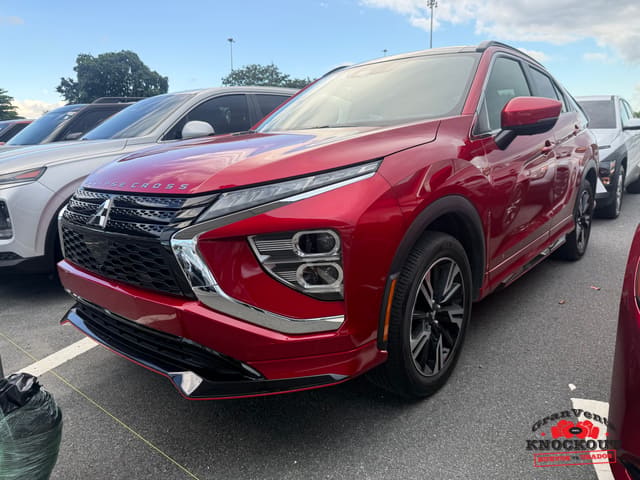 2024 Mitsubishi ECLIPSE CROSS SE
