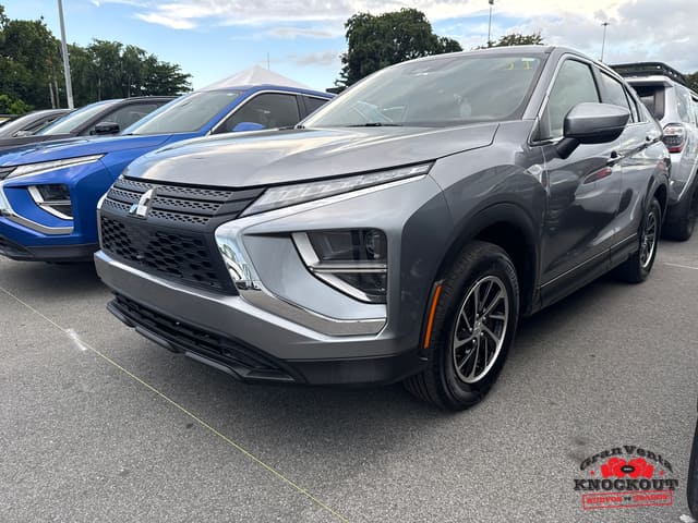 2025 Mitsubishi ECLIPSE CROSS ES