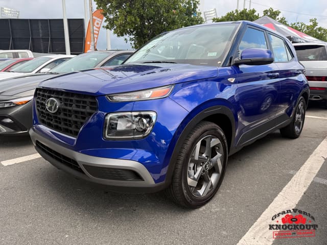 2025 Hyundai Venue SE
